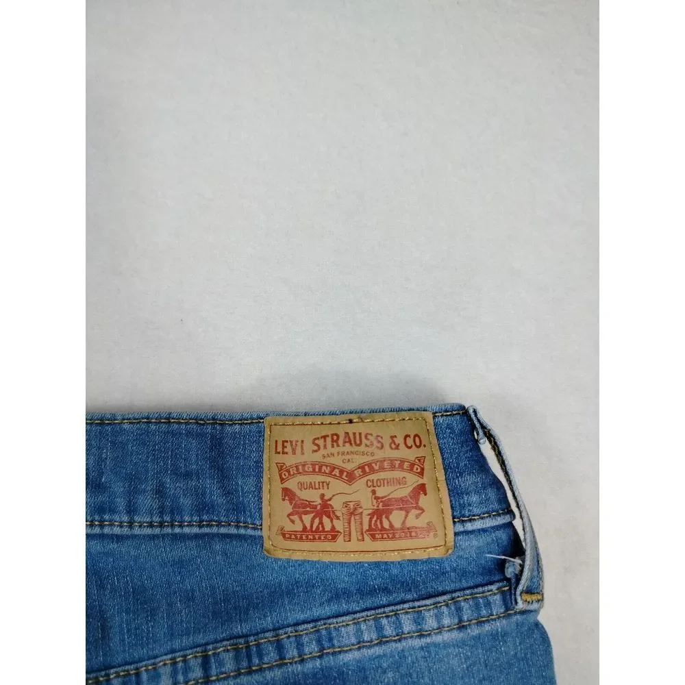 Levi Strauss Jeans Women's 26 Blue 720 High Rise Super Skinny Raw Hem Distressed